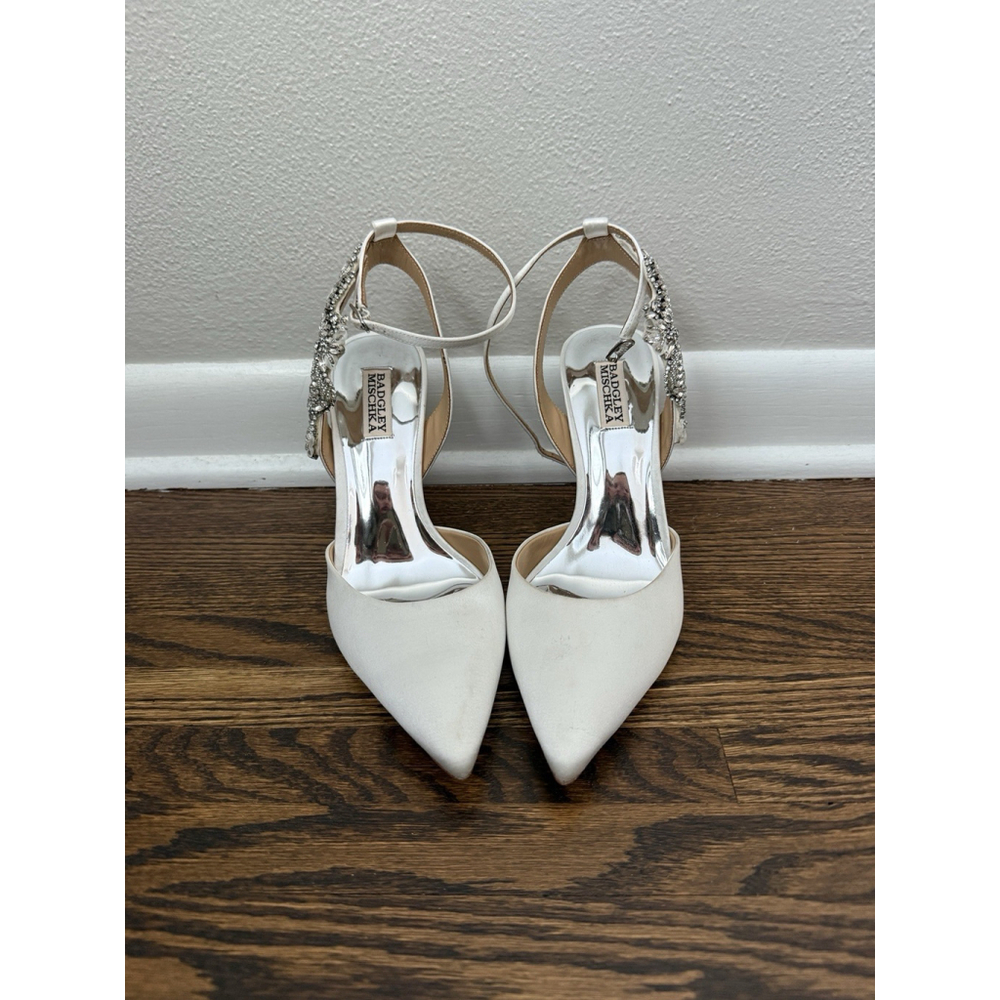 BADGLEY MISCHKA Womens Blanca Bridal Wedding Embellished Pumps White Satin US 10 - Picture 2 of 7